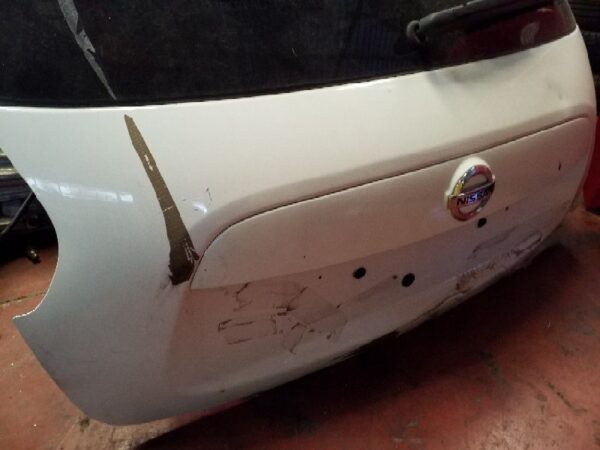PORTON TRASERO NISSAN JUKE