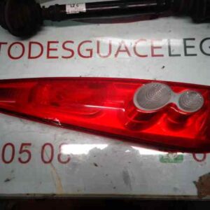 PILOTO TRASERO IZQUIERDO FORD FIESTA