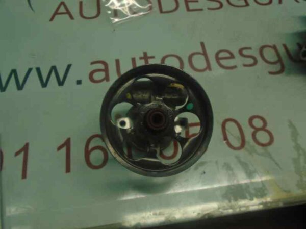 BOMBA DIRECCION NISSAN PRIMERA BERLINA