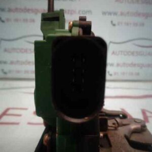 CERRADURA PUERTA DELANTERA IZQUIERDA SKODA OCTAVIA BERLINA