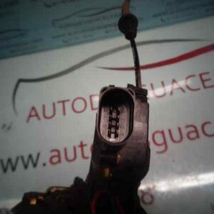 CERRADURA PUERTA DELANTERA DERECHA SEAT LEON