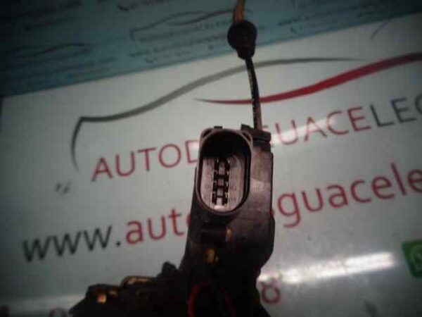 CERRADURA PUERTA DELANTERA DERECHA SEAT LEON