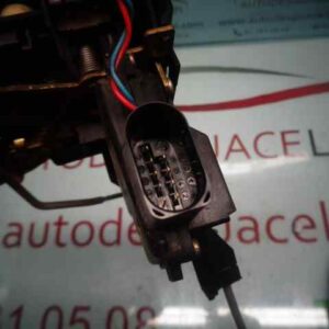 CERRADURA PUERTA DELANTERA DERECHA AUDI A6 BERLINA