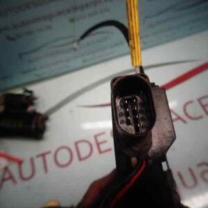 CERRADURA PUERTA TRASERA DERECHA AUDI A6 BERLINA