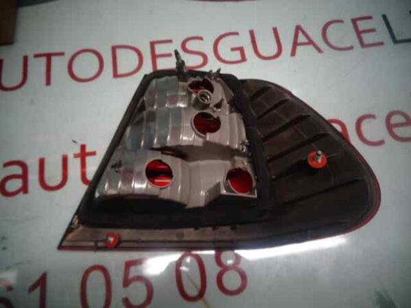 PILOTO TRASERO IZQUIERDO BMW SERIE 3 BERLINA