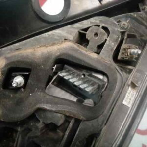 PILOTO TRASERO DERECHO OPEL ASTRA GTC