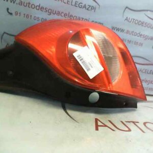 PILOTO TRASERO DERECHO RENAULT CLIO III