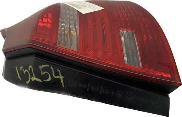 PILOTO TRASERO DERECHO BMW SERIE 1 BERLINA