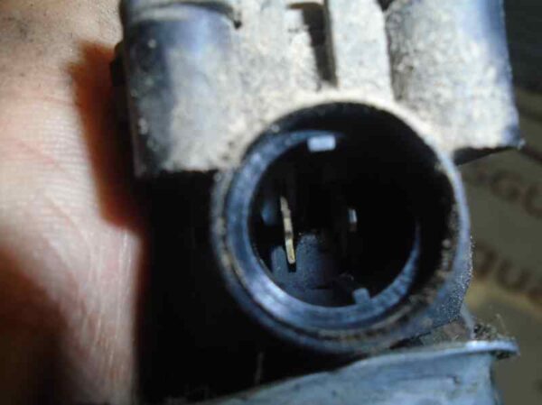 ELEVALUNAS DELANTERO IZQUIERDO NISSAN ALMERA TINO