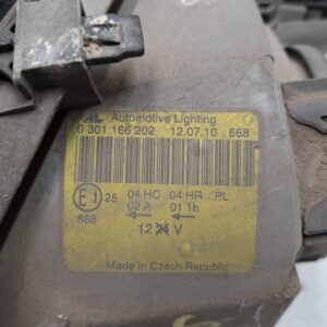 FARO DERECHO MERCEDES CLASE C BERLINA