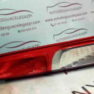 PILOTO TRASERO IZQUIERDO FORD FOCUS BERLINA