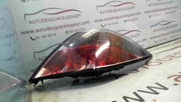 PILOTO TRASERO IZQUIERDO OPEL ASTRA GTC