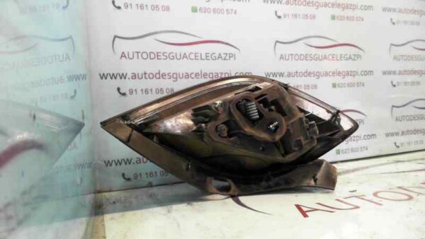 PILOTO TRASERO DERECHO OPEL ASTRA H BERLINA
