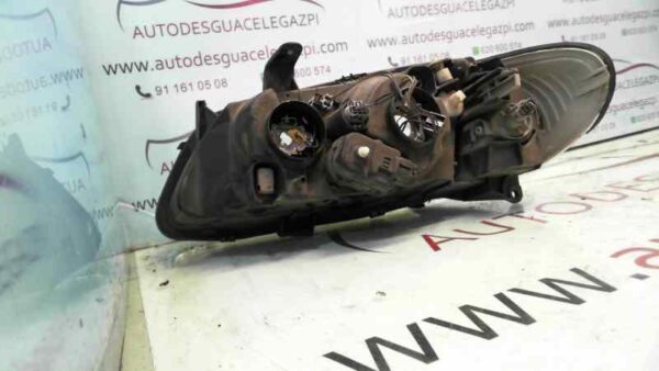 FARO DERECHO NISSAN ALMERA