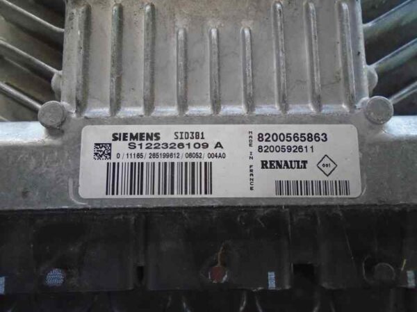 CENTRALITA MOTOR UCE RENAULT MEGANE II BERLINA 5P