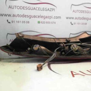 PILOTO TRASERO DERECHO NISSAN ALMERA TINO