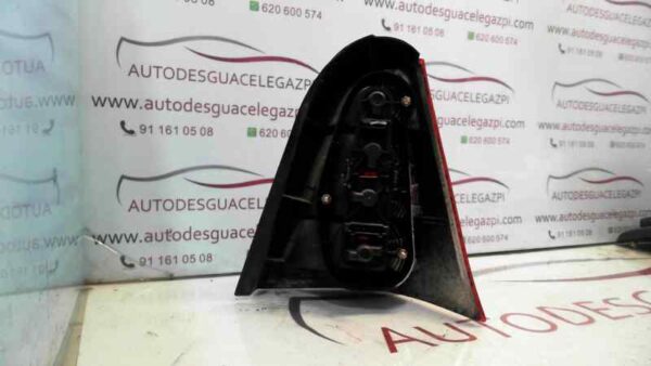 PILOTO TRASERO IZQUIERDO MERCEDES CLASE A