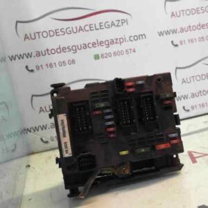 CAJA RELES / FUSIBLES PEUGEOT 307