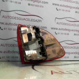 PILOTO TRASERO IZQUIERDO OPEL ASTRA F BERLINA