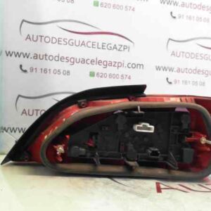 PILOTO TRASERO IZQUIERDO PEUGEOT 406 BERLINA