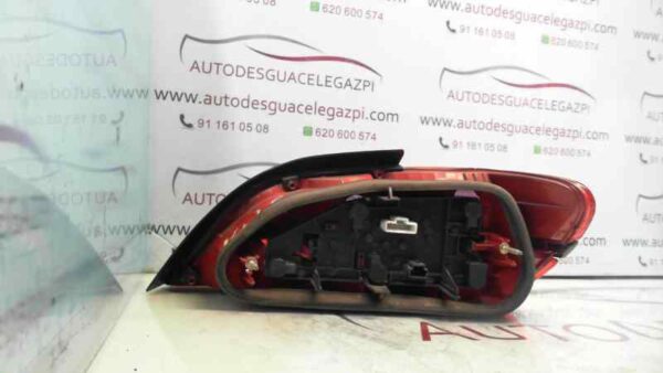 PILOTO TRASERO IZQUIERDO PEUGEOT 406 BERLINA