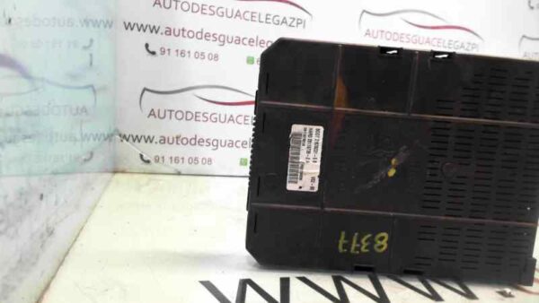CAJA RELES / FUSIBLES PEUGEOT 407