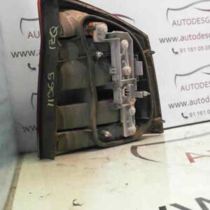PILOTO TRASERO IZQUIERDO OPEL VECTRA C BERLINA