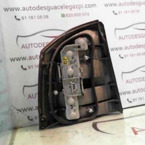 PILOTO TRASERO DERECHO OPEL VECTRA C BERLINA