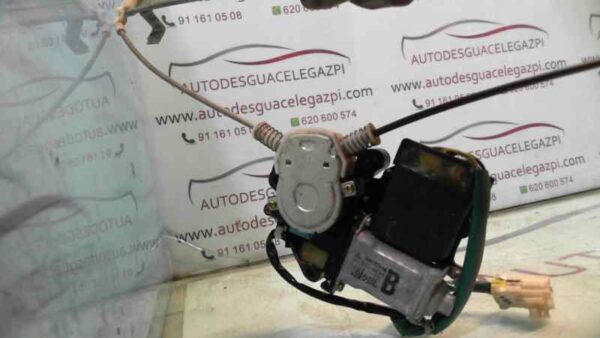 ELEVALUNAS DELANTERO DERECHO MITSUBISHI GALANT BERLINA