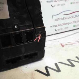 CAJA RELES / FUSIBLES RENAULT MEGANE II BERLINA 5P