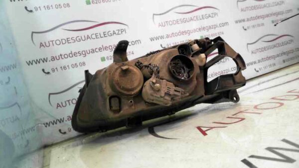 FARO DERECHO NISSAN ALMERA