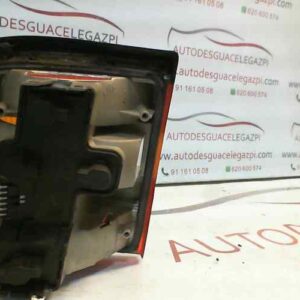 PILOTO TRASERO DERECHO OPEL VECTRA A