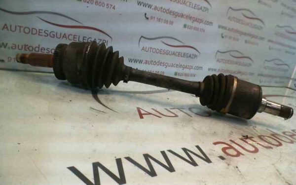 TRANSMISION DELANTERA IZQUIERDA KIA CARNIVAL II