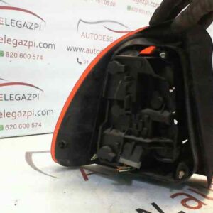 PILOTO TRASERO DERECHO MG ROVER SERIE 45