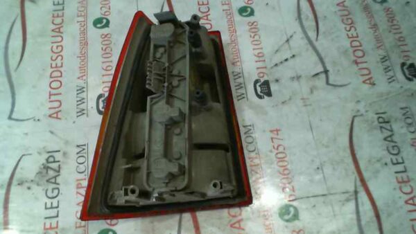 PILOTO TRASERO DERECHO OPEL KADETT E