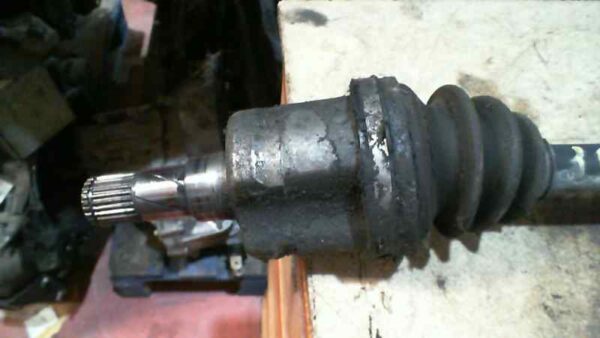 TRANSMISION DELANTERA IZQUIERDA OPEL CORSA D