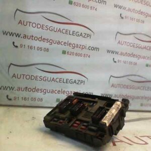 CAJA RELES / FUSIBLES CITROEN C5 BERLINA