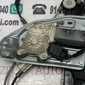 ELEVALUNAS DELANTERO DERECHO MERCEDES CLASE C BERLINA