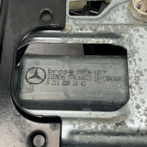 ELEVALUNAS DELANTERO IZQUIERDO MERCEDES CLASE C BERLINA