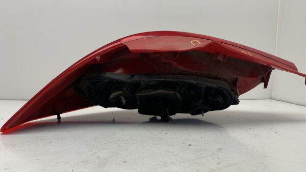 PILOTO TRASERO DERECHO OPEL CORSA D