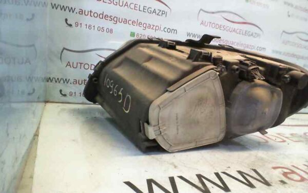 FARO DERECHO CHRYSLER VOYAGER