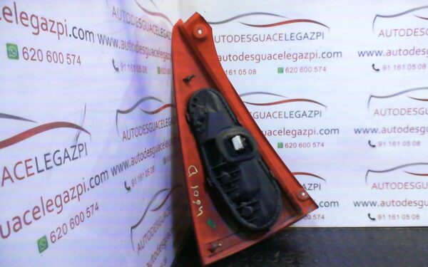 PILOTO TRASERO DERECHO PEUGEOT 107