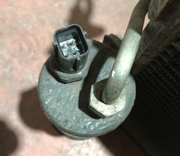 CONDENSADOR / RADIADOR  AIRE ACONDICIONADO FORD KA