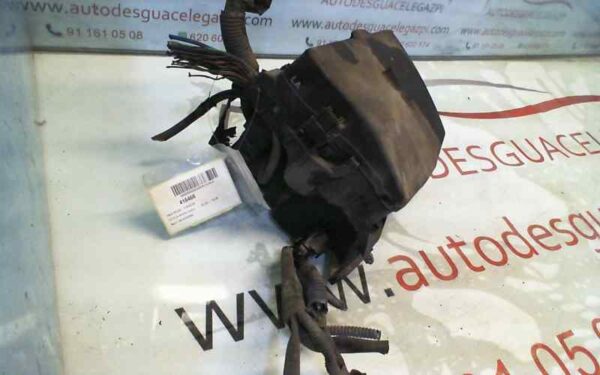 CAJA RELES / FUSIBLES TOYOTA AURIS