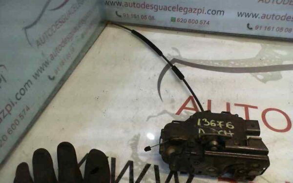 CERRADURA PUERTA DELANTERA DERECHA SKODA OCTAVIA BERLINA