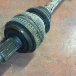 TRANSMISION TRASERA DERECHA BMW SERIE 1 BERLINA