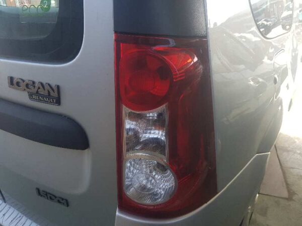 PILOTO TRASERO DERECHO DACIA LOGAN