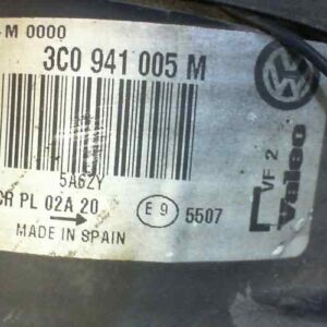 FARO IZQUIERDO VOLKSWAGEN PASSAT BERLINA