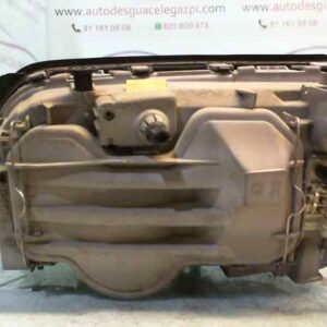 FARO DERECHO MERCEDES CLASE C BERLINA