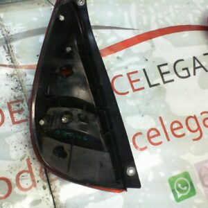 PILOTO TRASERO DERECHO SUZUKI LIANA RH